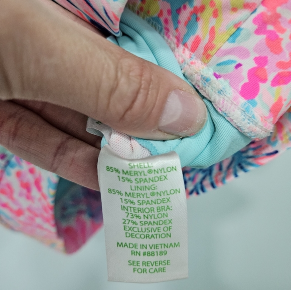 Lilly pulitzer sucre Ruffle Sports Bra Medium (crop top/ workout top) New! - Picture 6 of 13